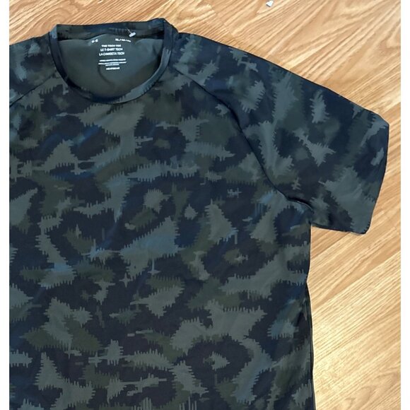 Under Armour Camouflage T-Shirt Mens XL The Tech Tee HeatGear Loose Fit - Picture 2 of 5